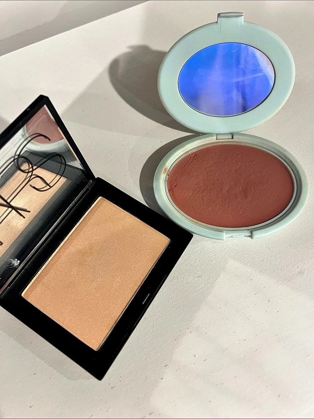 NARS Highlighting Powder / Tarte Breezy Blush Bundle